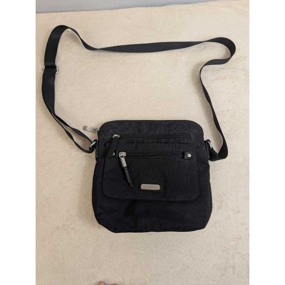 Baggallini Black Nylon Crossbody Bag - Adjustable Strap - Multiple Pockets